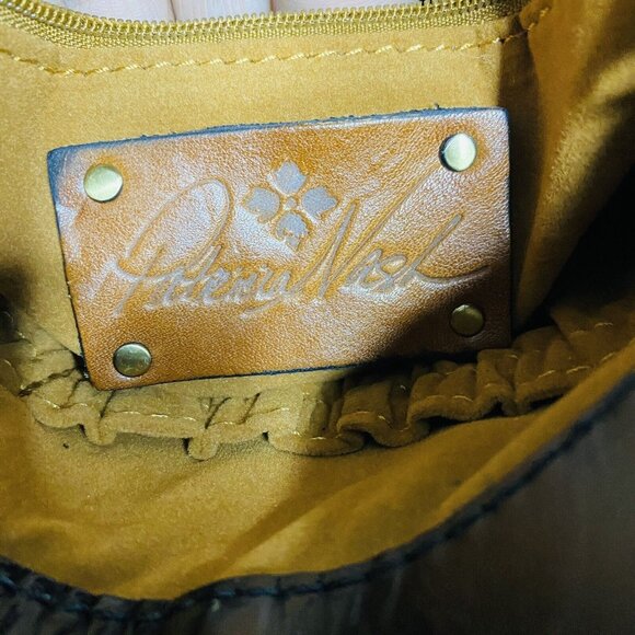 NWT Patricia Nash Venezia Pouch Bag Signature Plaid Crossbody Genuine Leather - Picture 9 of 9